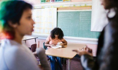 Creare Ambienti Scolastici Sicuri per Gli Insegnanti